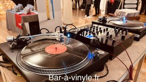 Bar à Vinyles