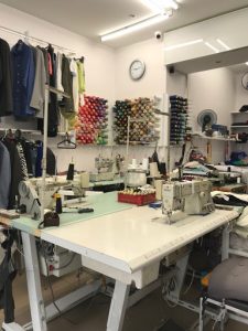 Retouche Couture Paris 17 Retouche FangFang particulier ou professionnel