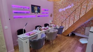 NIA NAILS