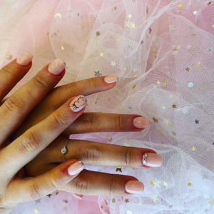 Nails Fournitures Salon De Manucure