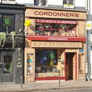 A La Ville A La Montagne - Magasin de trekking et de randonnée