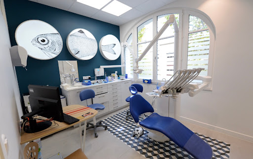 Centre Dentaire Montmartre - Paris 18 : Dentiste Montmartre - Dentego